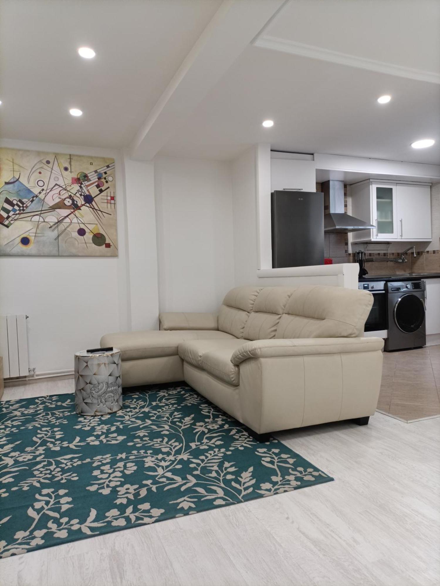 Piso Deluxe En El Centro Con Ascensor Apartment Castro Urdiales Ruang foto
